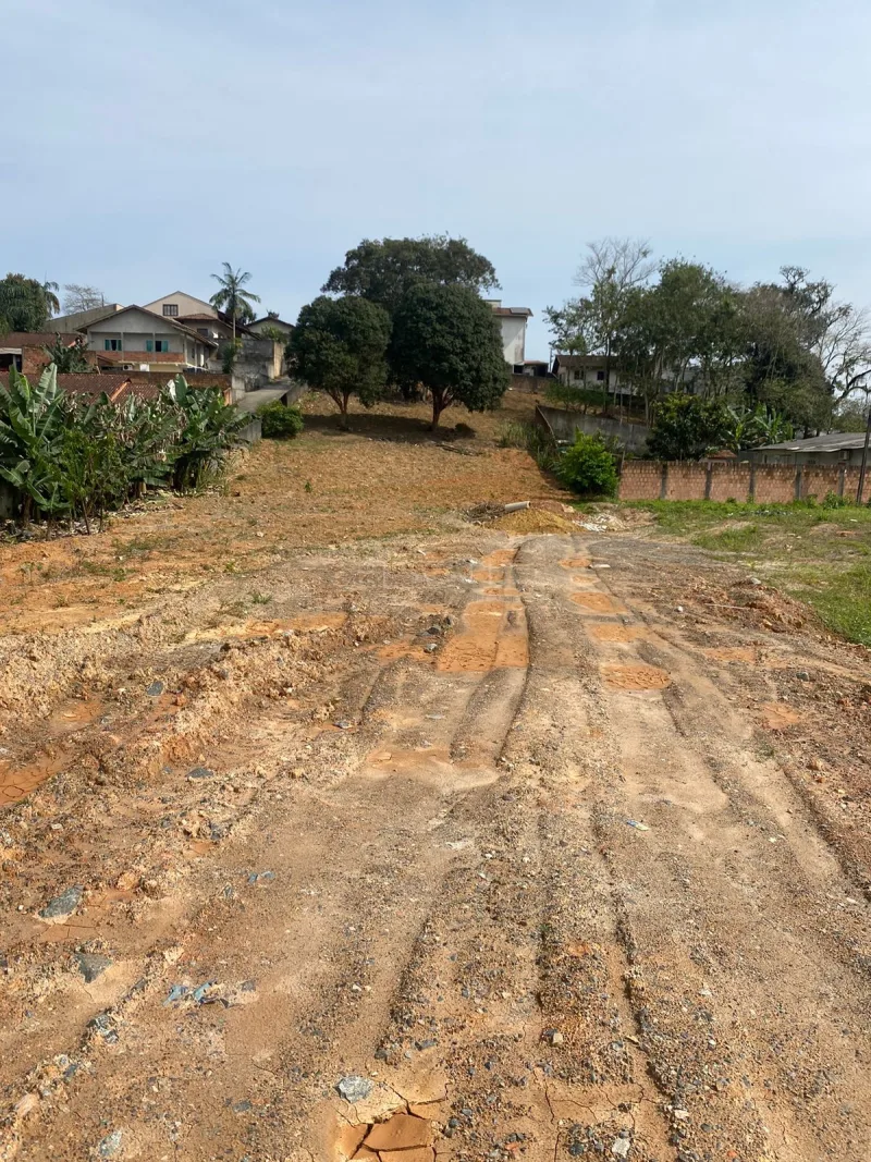 Terreno com 4500m² à venda no Jarivatuba