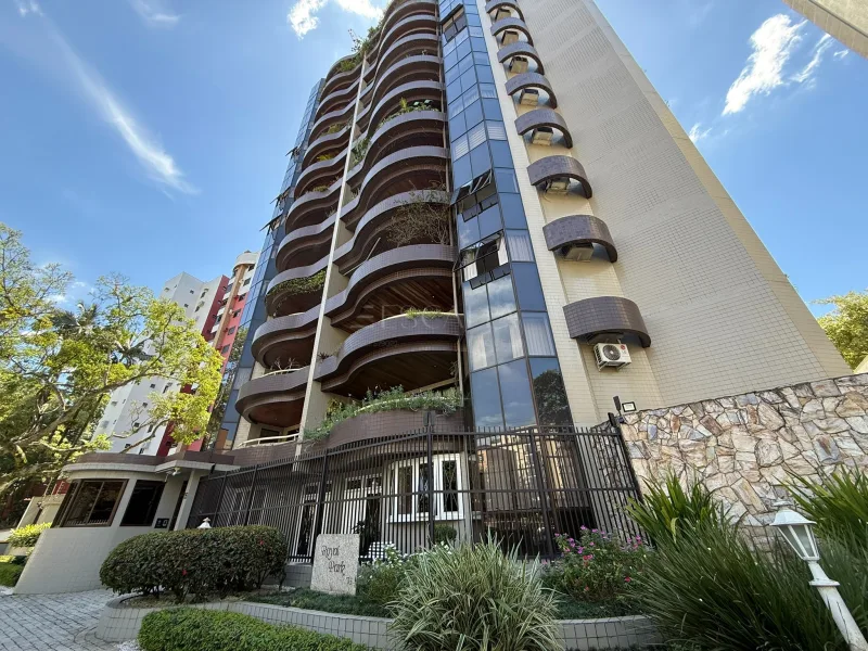 Apartamento à venda no bairro Atiradores | Edifício Royal Park