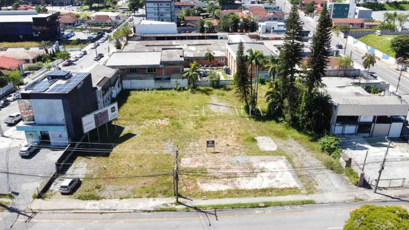 Terreno à venda no Anita Garibaldi | Avalia 100% Permuta